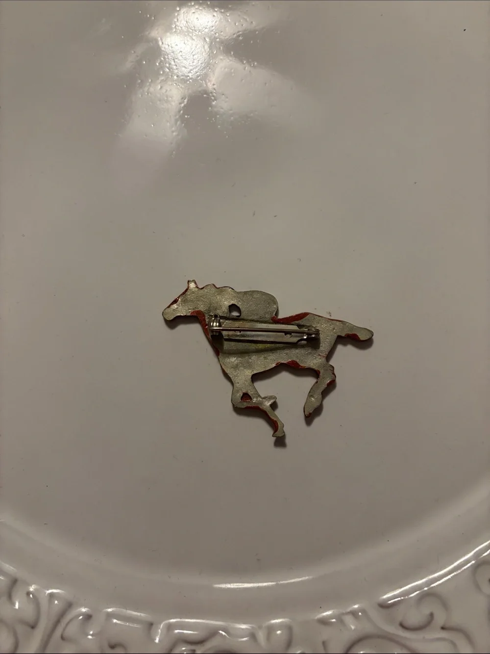 Hand-Painted Horse Pin - Brown